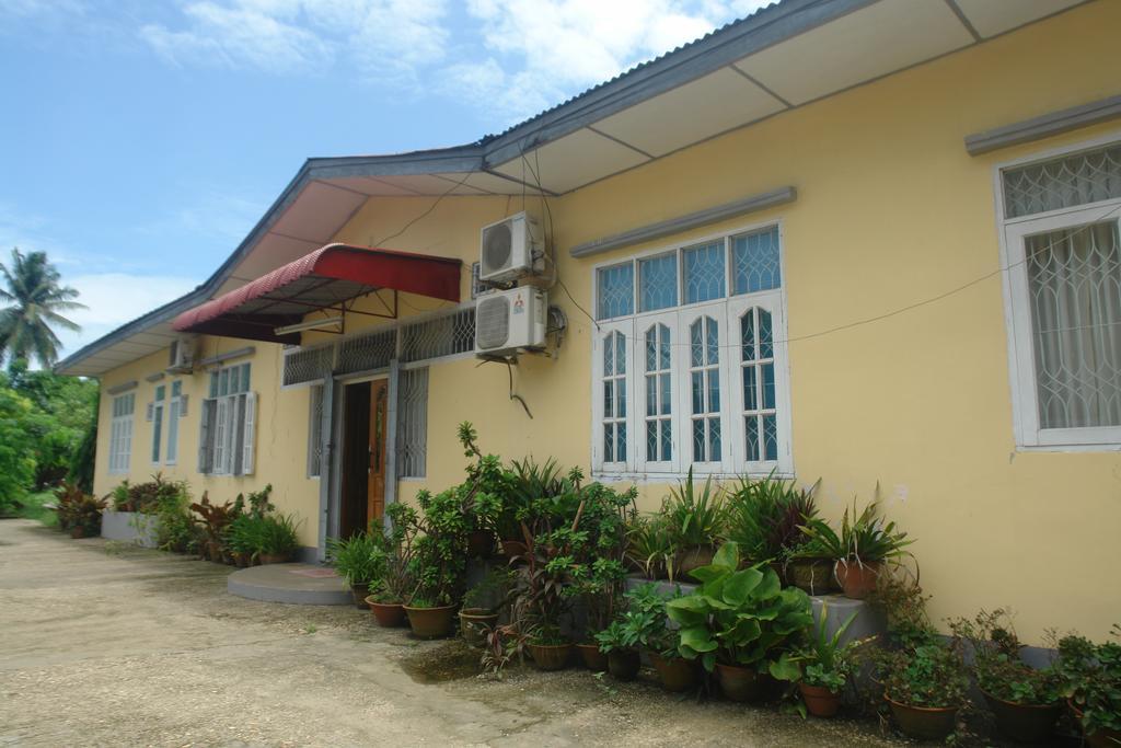 Golden Guest Inn Yangon Exterior foto